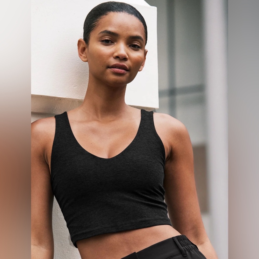 Beyond yoga good day cropped tank black - Picture 3 of 4
